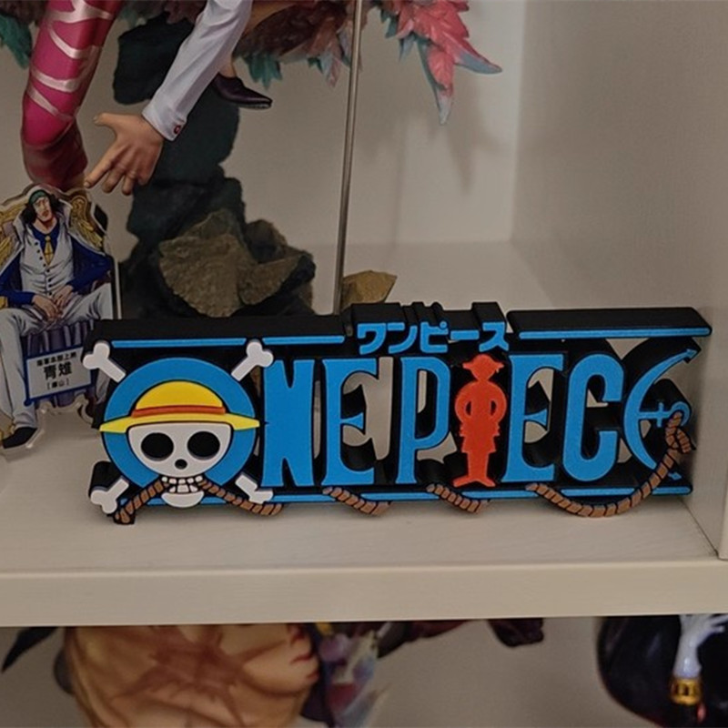 Figurine logo One Piece imprim - Home Office Romance Manga avis et prix